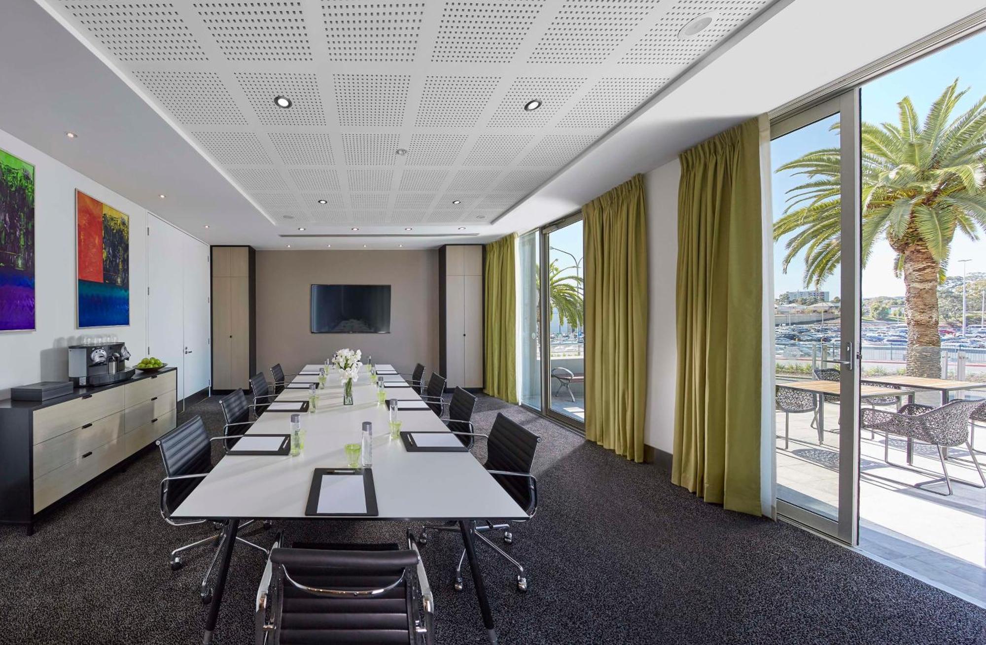 Crown Promenade Perth — Photos 2
